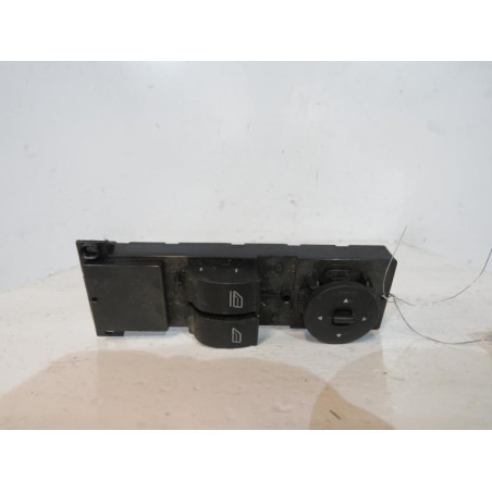 Interrupteur de leve vitre avant gauche FORD C-MAX 1