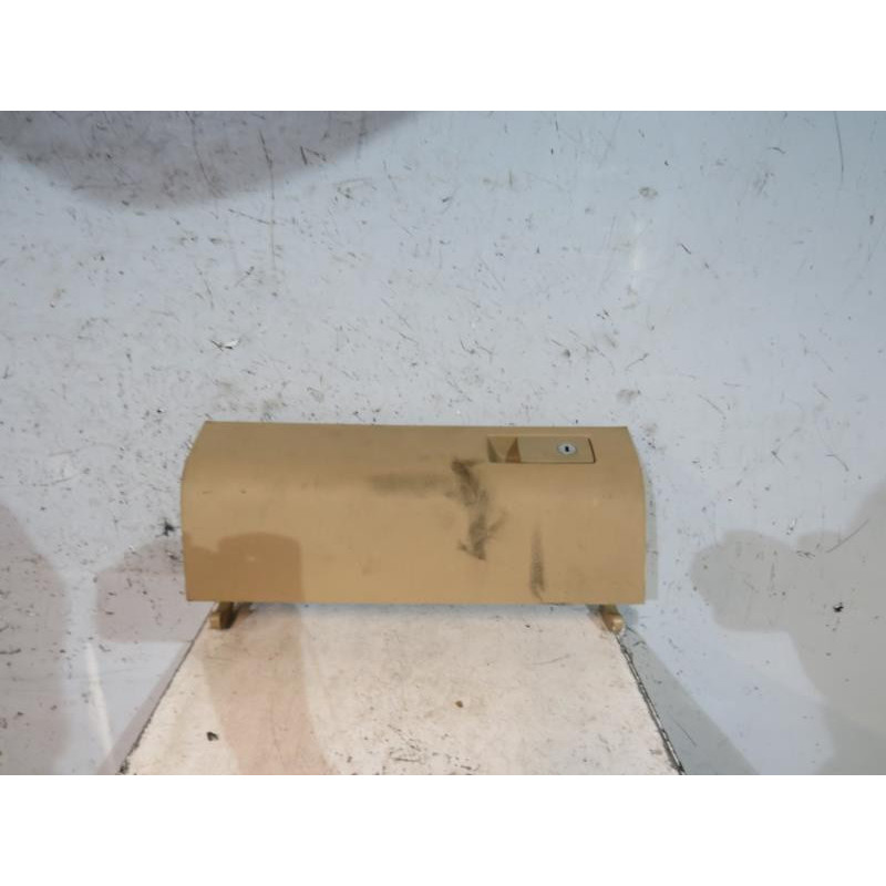 Porte boite a gants VOLKSWAGEN TOURAN 1 Photo n°1