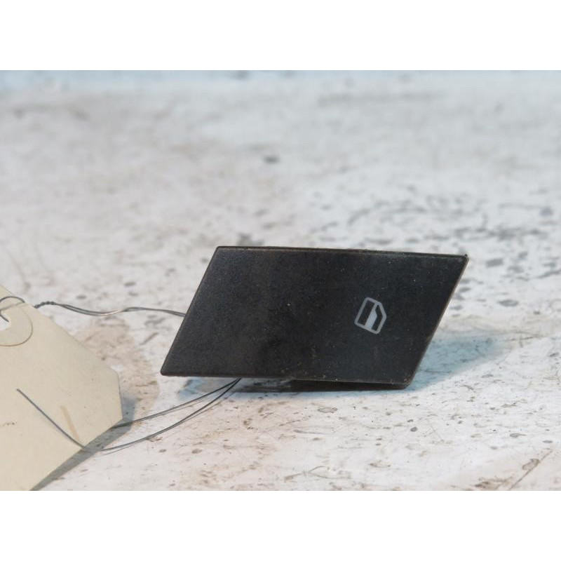 Interrupteur de leve vitre avant droit SEAT IBIZA 3 Photo n°1