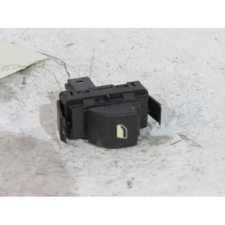 Interrupteur de leve vitre arriere droit CITROEN C4 PICASSO 1