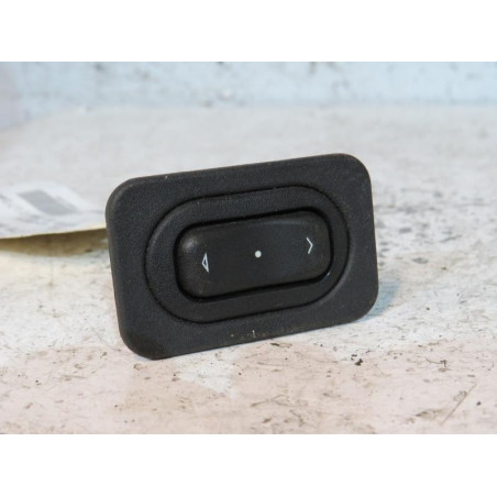 Interrupteur de leve vitre avant droit OPEL MERIVA A