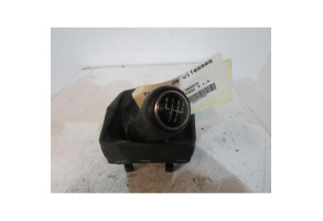 Pommeau de vitesses VOLKSWAGEN POLO 4 Photo n°1