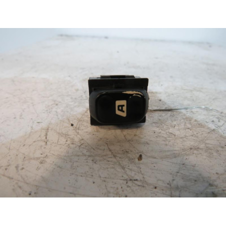 Interrupteur de leve vitre avant gauche CITROEN BERLINGO 1