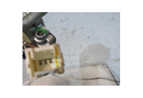 Moteur essuie glace arriere RENAULT CLIO 2 Photo n°4