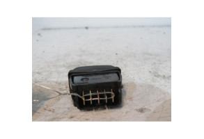 Interrupteur de leve vitre avant droit CITROEN XSARA PICASSO Photo n°2