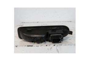Interrupteur de leve vitre arriere droit RENAULT CLIO 3 Photo n°2