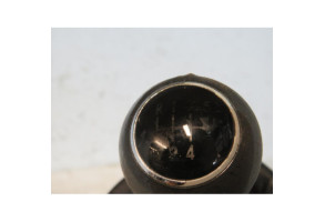 Pommeau de vitesses VOLKSWAGEN GOLF 4 Photo n°3