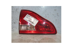 Feu arriere secondaire gauche (feux) TOYOTA AVENSIS VERSO Photo n°1