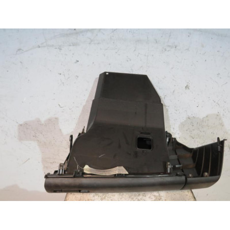 Porte boite a gants MAZDA 3 1