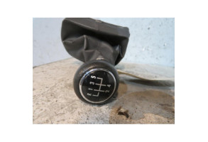 Pommeau de vitesses VOLKSWAGEN POLO 4 Photo n°2