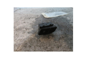 Interrupteur de leve vitre avant droit VOLKSWAGEN POLO 4 Photo n°1