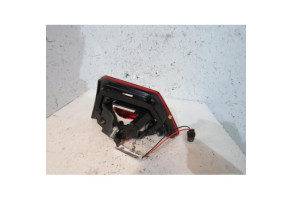 Feu arriere secondaire gauche (feux) RENAULT CLIO 4 Photo n°2