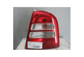Feu arriere principal droit (feux) SKODA OCTAVIA 1 Photo n°1