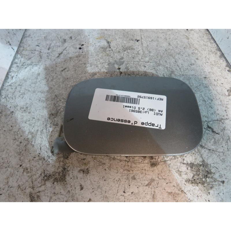 Trappe d'essence AUDI A4 2 Photo n°1