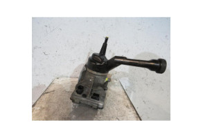 Pompe de direction PEUGEOT 308 1 Photo n°2