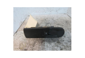 Interrupteur de leve vitre avant droit RENAULT CLIO 4 Photo n°1