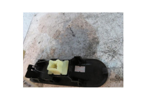 Interrupteur de leve vitre avant droit RENAULT CLIO 4 Photo n°2