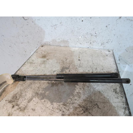 Verin de coffre CHEVROLET AVEO 1