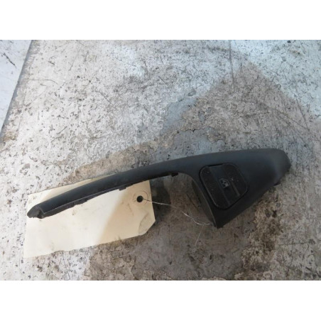 Interrupteur de leve vitre avant droit VOLKSWAGEN GOLF 3