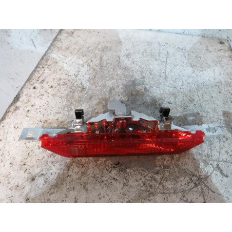 Feu arriere stop central TOYOTA COROLLA 10