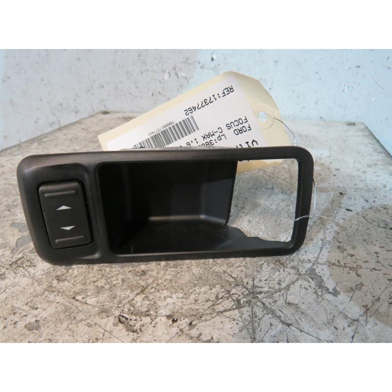Interrupteur de leve vitre arriere droit FORD C-MAX 1 Photo n°1