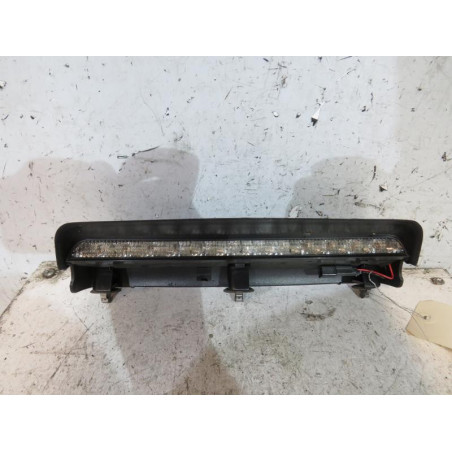 Feu arriere stop central OPEL CORSA C