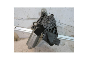 Leve vitre electrique avant gauche OPEL ZAFIRA A Photo n°2