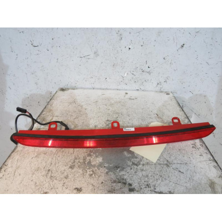 Feu arriere stop central AUDI A6 4