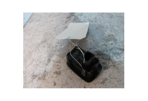 Interrupteur de leve vitre arriere droit PEUGEOT 207 Photo n°2