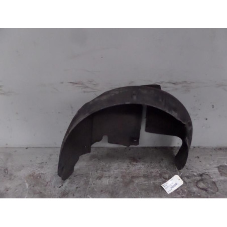 Pare boue arriere gauche VOLKSWAGEN GOLF 4