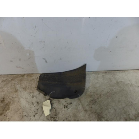 Pare boue arriere droit VOLKSWAGEN POLO 3
