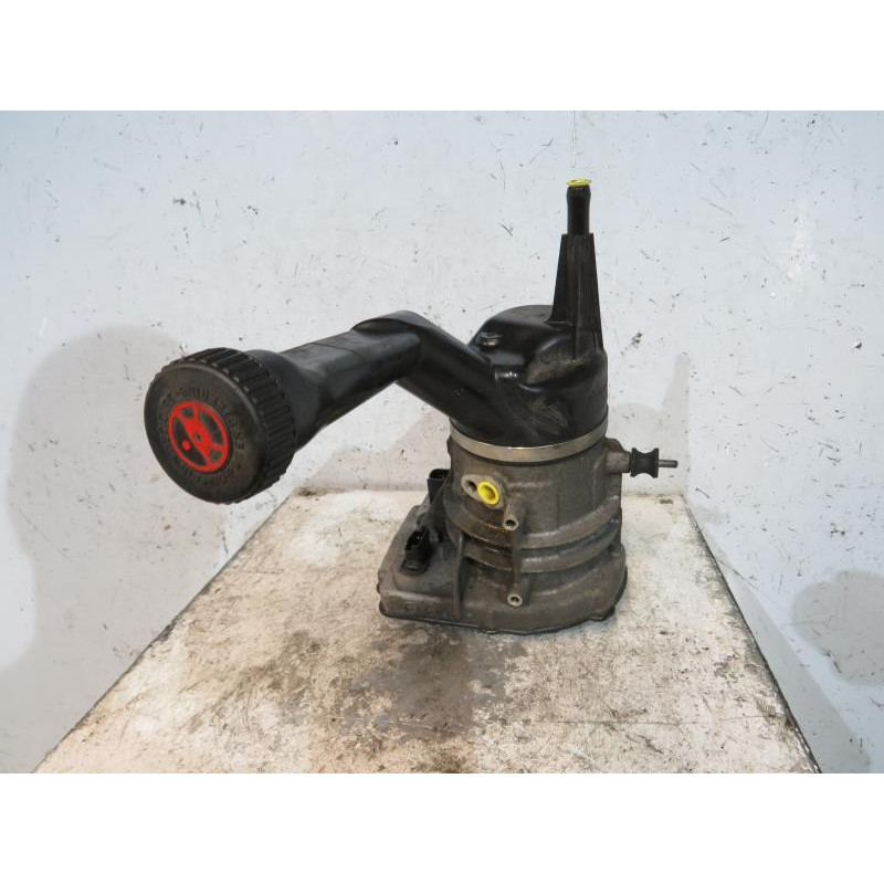 Pompe de direction CITROEN C4 GRAND PICASSO 1 Photo n°1