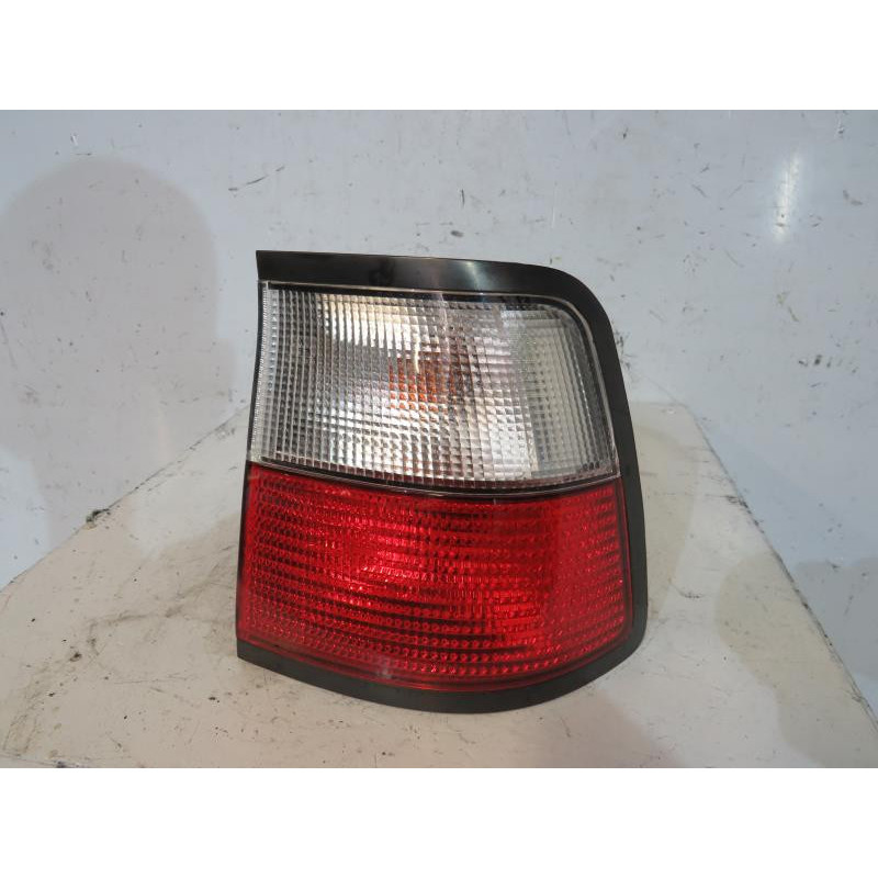 Feu arriere principal gauche (feux) CITROEN XANTIA Photo n°1