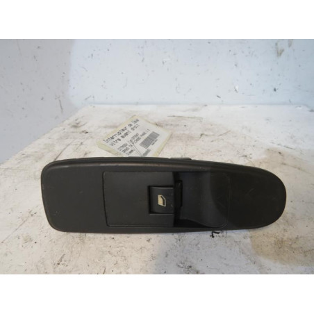 Interrupteur de leve vitre avant droit CITROEN C4 GRAND PICASSO 1