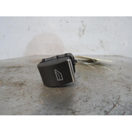 Interrupteur de leve vitre arriere gauche FORD FOCUS 3
