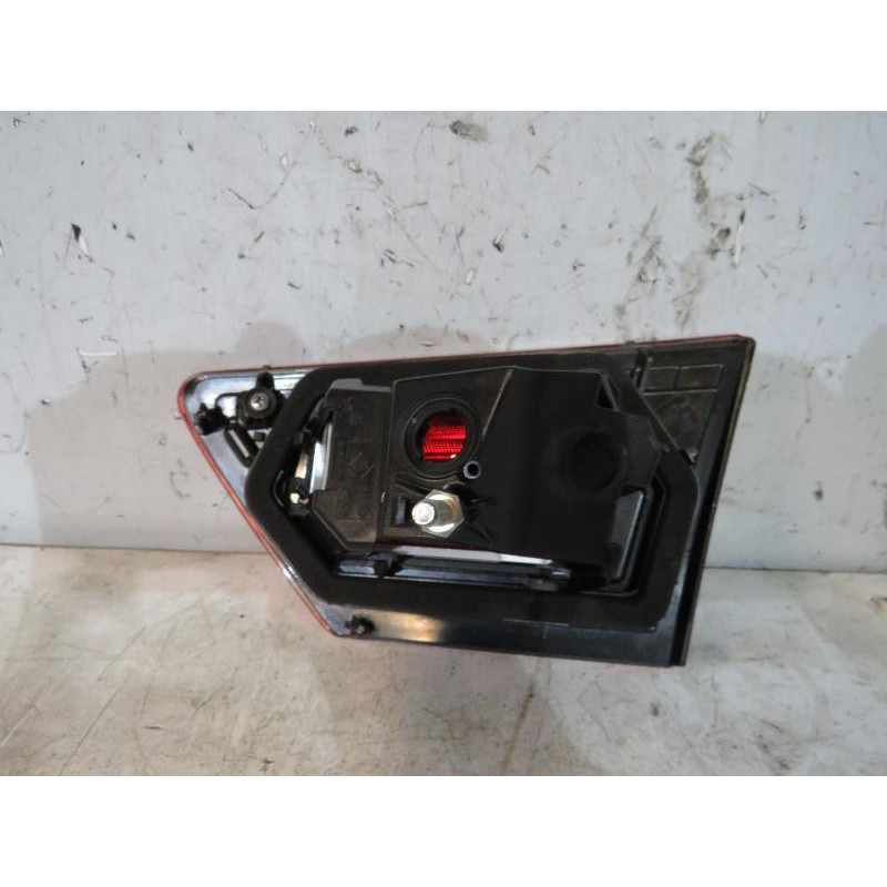 Feu arriere secondaire gauche (feux) RENAULT CLIO 4 Photo n°1