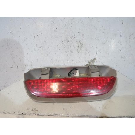 Feu arriere stop central KIA PICANTO 1