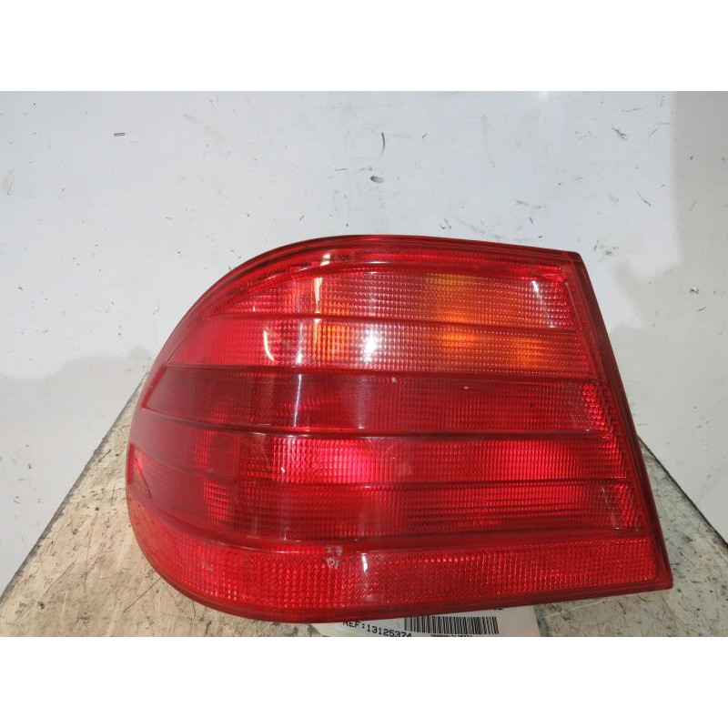 Feu arriere principal gauche (feux) MERCEDES CLASSE E 210 Photo n°1