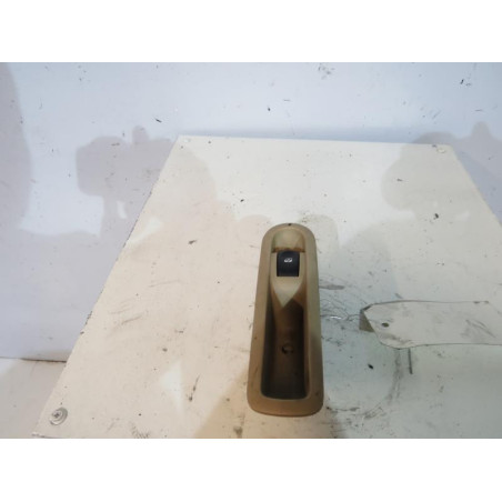 Interrupteur de leve vitre arriere gauche RENAULT MODUS