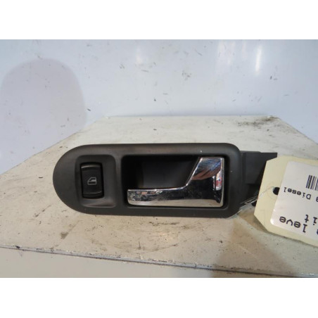 Interrupteur de leve vitre avant droit VOLKSWAGEN PASSAT 4