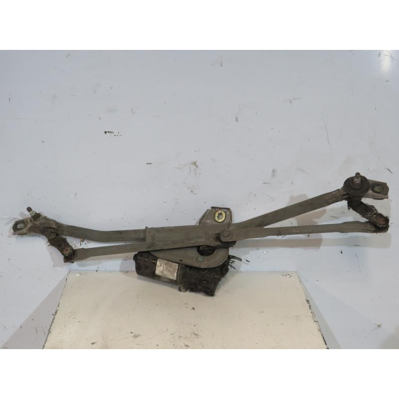 Moteur essuie glace avant VOLKSWAGEN PASSAT 4 Photo n°1