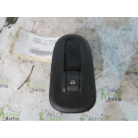 Interrupteur de leve vitre avant droit RENAULT KANGOO 2