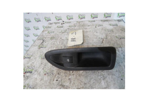 Interrupteur de leve vitre avant droit RENAULT LAGUNA 2 Photo n°1