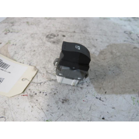 Interrupteur de leve vitre avant droit RENAULT MEGANE 2