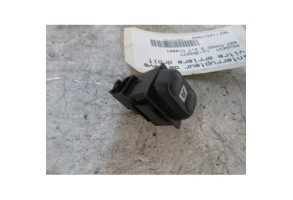 Interrupteur de leve vitre arriere droit PEUGEOT 607 Photo n°1