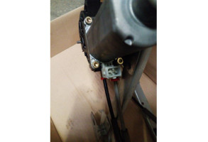 Leve vitre electrique avant gauche CITROEN XSARA Photo n°5