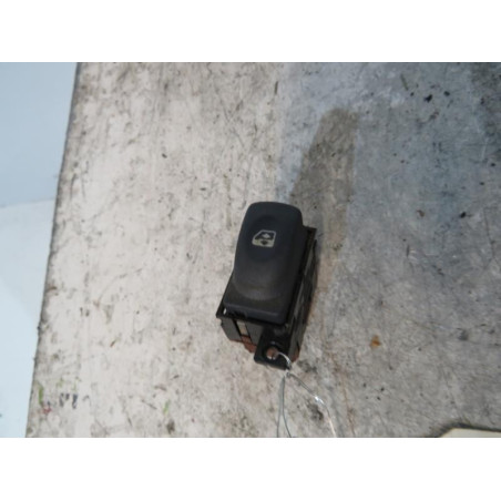 Interrupteur de leve vitre avant gauche RENAULT ESPACE 3