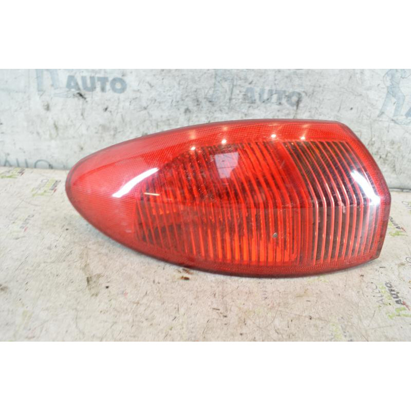 Feu arriere principal gauche (feux) ALFA ROMEO 147 Photo n°1
