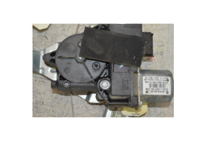 Leve vitre electrique arriere gauche PEUGEOT 308 1 SW Photo n°3