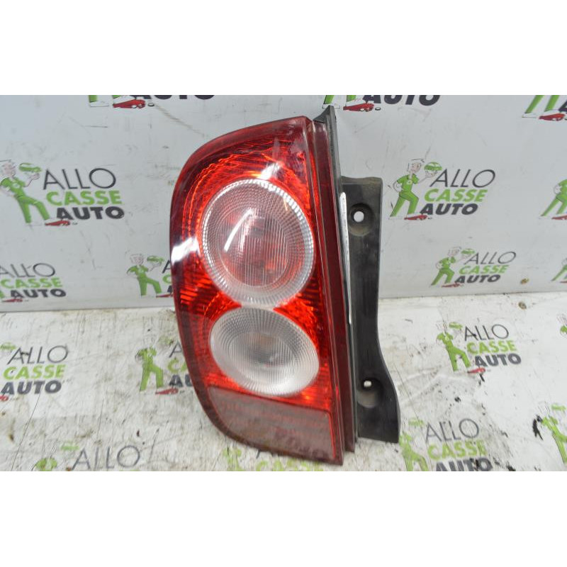 Feu arriere principal gauche (feux) NISSAN MICRA 3 Photo n°1